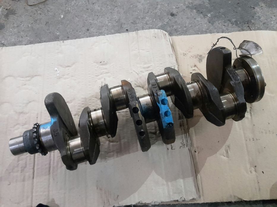 Колянов вал Пежо 207 1.4 73кс 2007г. - Peugeot 207 1.4 73hp