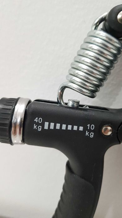 Тренажор за ръце "Crane" (с диапазон на натоварване от 10 до 40 кг)