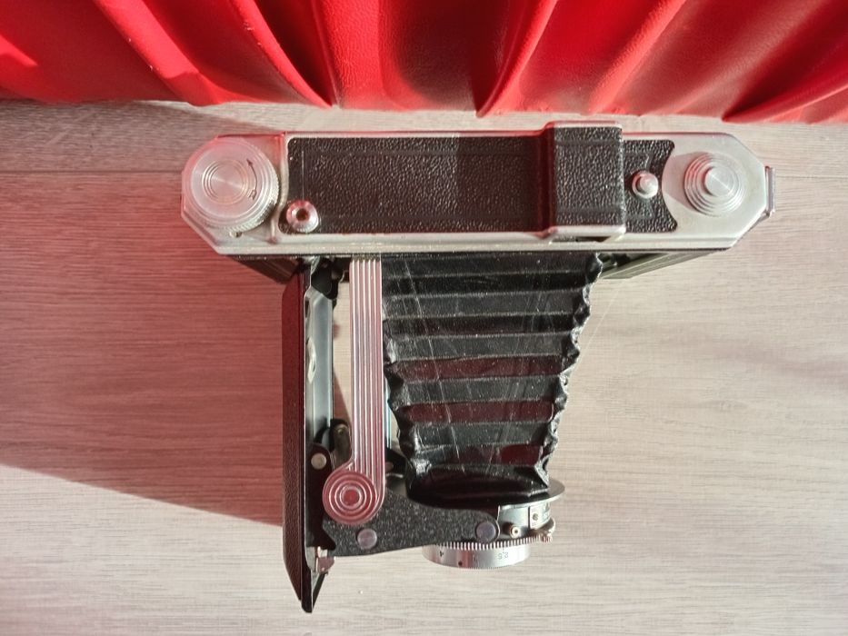 KODAK 620 - Aparat foto cu burduf