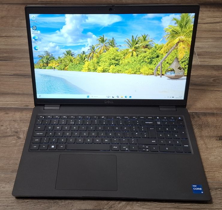 Лаптоп Dell 3520 | I5 1135G7 | 16GB RAM | 256 SSD