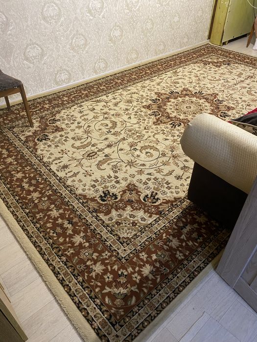 Срочно продам ковры. Уступлю