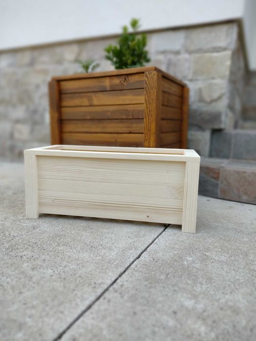 Кашпи, сандъчета, цветарници, къщи за птици