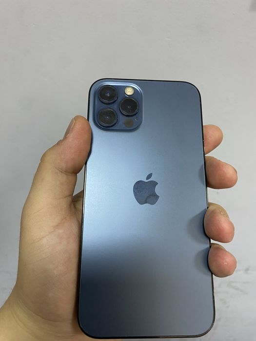 iPhone 12 Pro продам