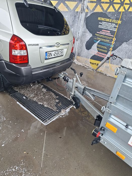 Remorcă de vânzare.