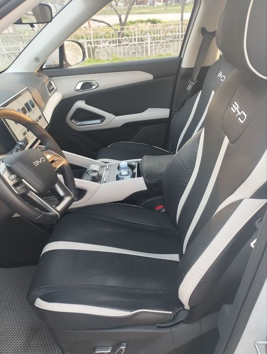 Продам свой BYD Yuan Up. Официальный. 7.100 км пробег. Отл. состояние