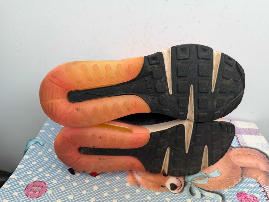 Nike Air Max 2090''оригинални маратонки 37.5 номер