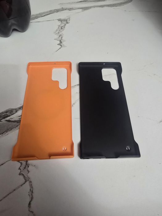 Huse  samsung s22 ultra