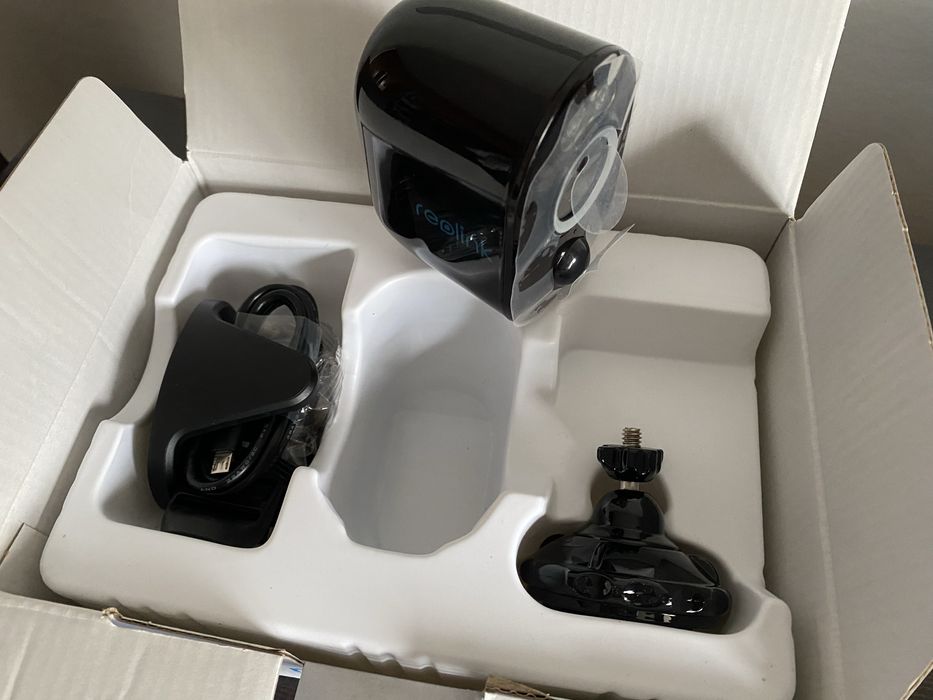 Reolink Argus 3 pro 2K 4MP соларна смарт wi-fi камера с батерия