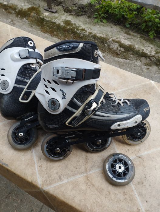 Role Fila road carbon mărime 43