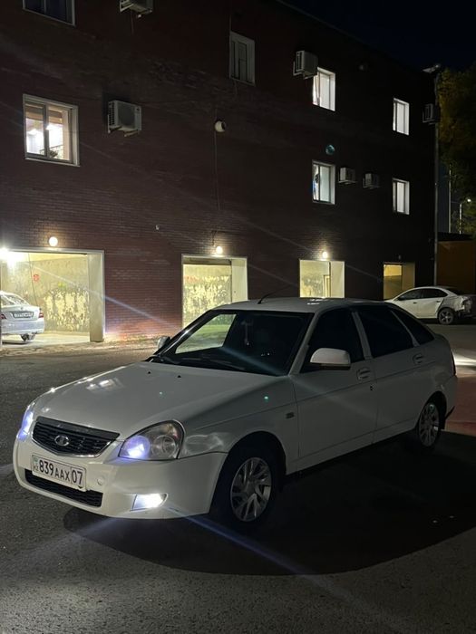 Priora 2 2013 lux