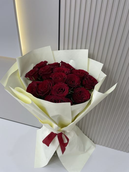 Букет роза 15штук за 9к