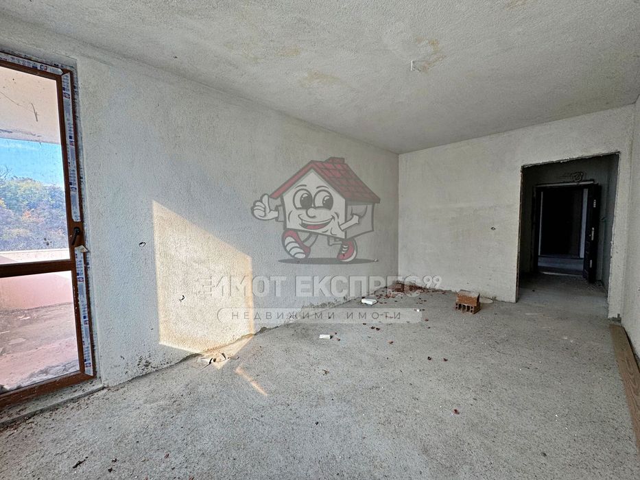 Продава се Двустаен апартамент в Асеновград - 86 кв.м за 1047 €/кв.м - Снимка #13