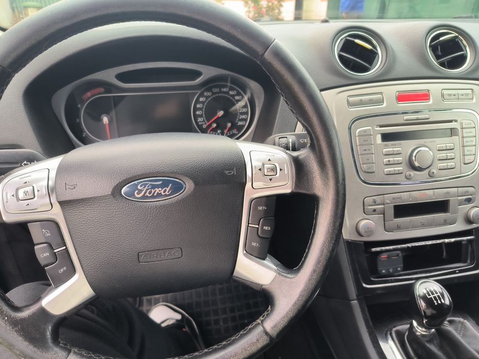 Ford Mondeo Mk IV