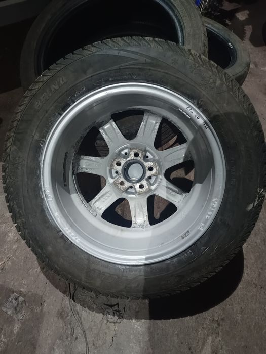 4 броя зимни гуми с алуминиева джанти 5/100
