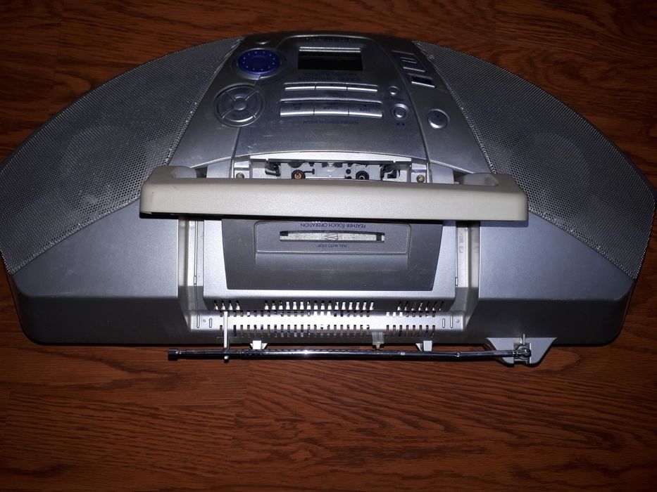 Магнитола Panasonic RX-ES22