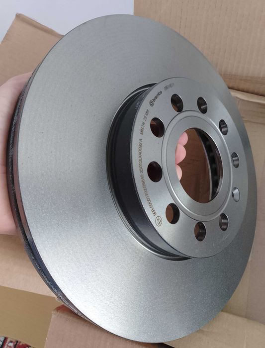 Discuri de frana ventilate, Brembo OE Supplier, Made în Italy