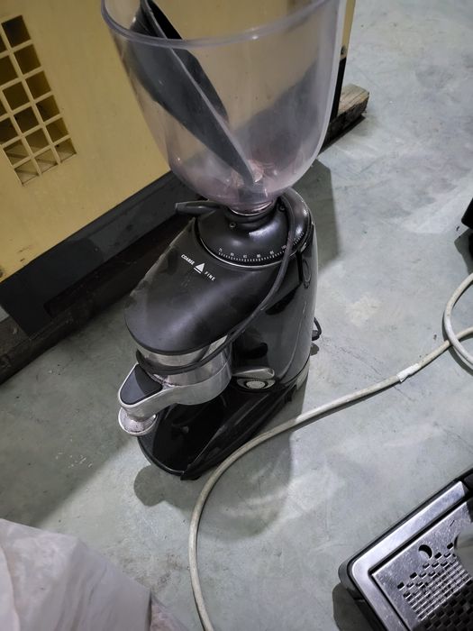 Vand rasnita cafea profesionala pentru restaurante