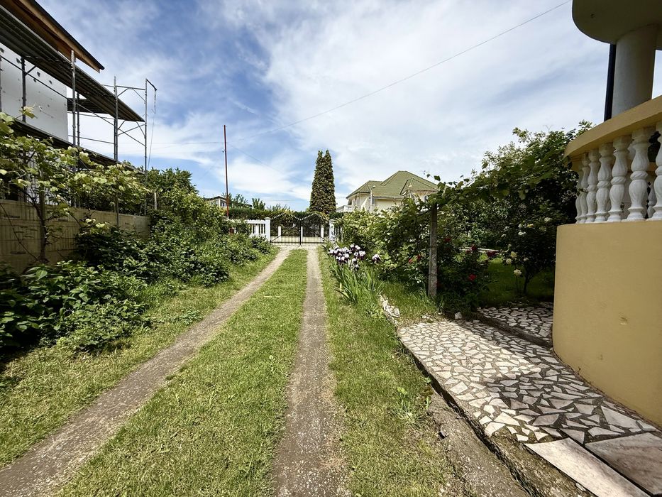 Casa de vanzare 492mp sup. utila, terent 2450mp- Ostroveni, Rm Valcea