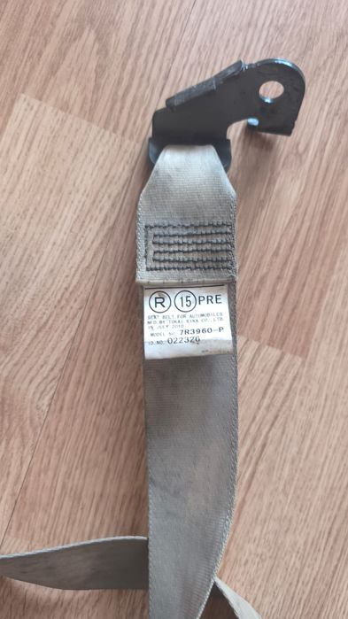 Ремень безопасности Lexus