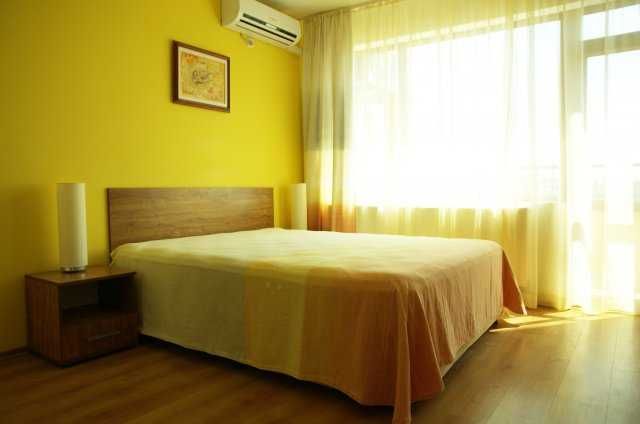 Продава се Хотел в Приморско - 1200 кв.м за 484 €/кв.м - Снимка #1