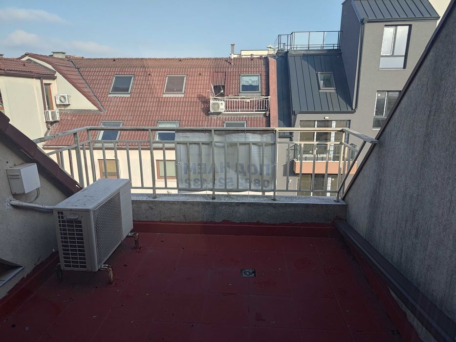 Дава се под наем Офис в Варна, Център - 58 кв.м за 548.25 € - Снимка #9