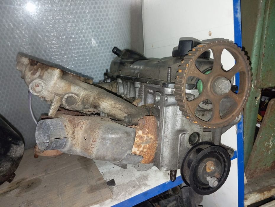 Продам ДВС на З/Ч Ауди-Фольцваген.ДВС 1.8.