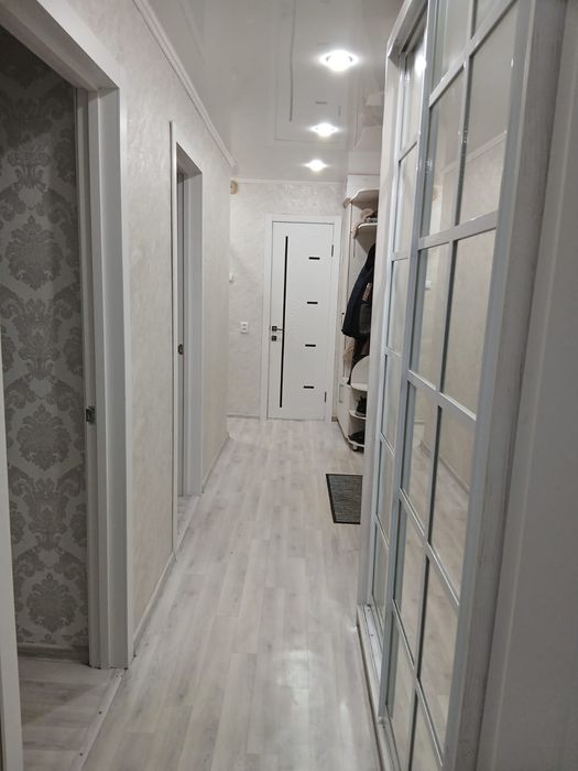 Продам 3 ком квартиру район Азии