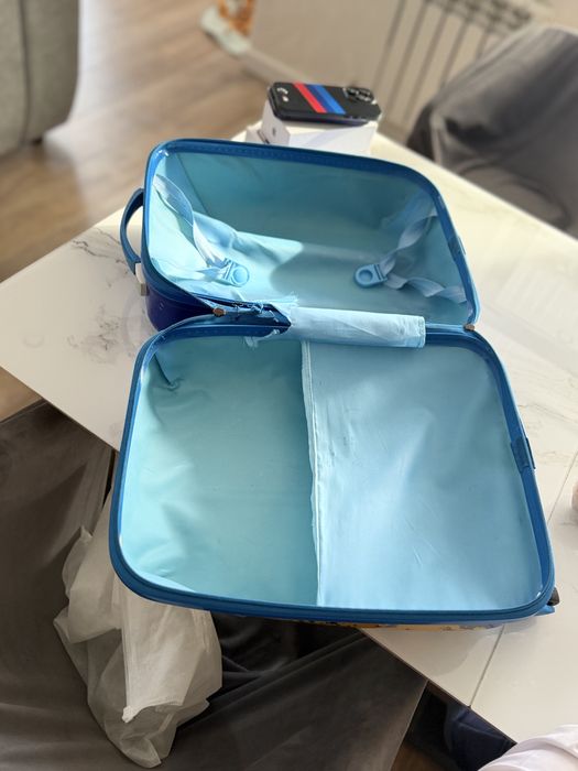 Детский чемодан на колесах