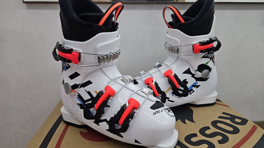 Ски обувки Rossignol Hero J3
