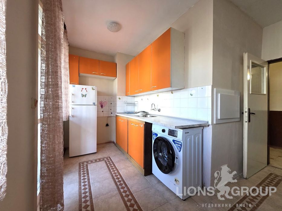 Дава се под наем Тристаен апартамент в Варна, Левски - 73 кв.м за 448.8 € - Снимка #1