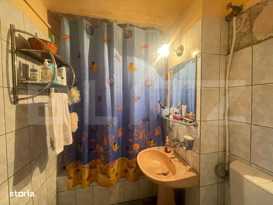 Apartament 3 camere, 78 mp, zona Pelendava
