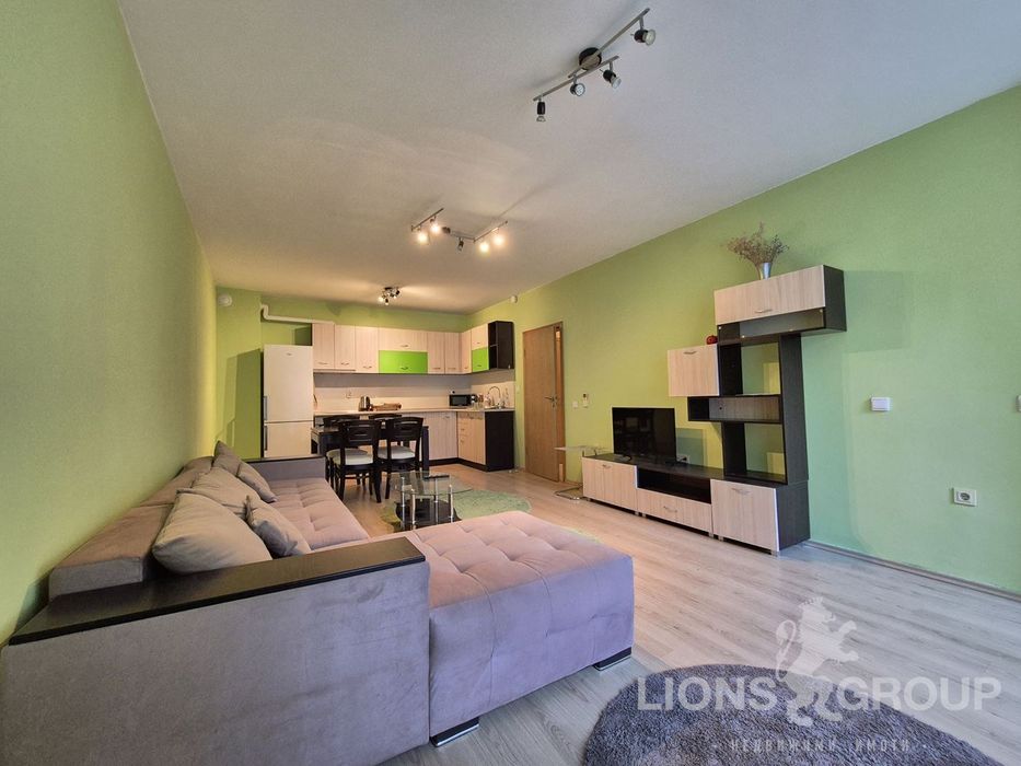 3-стаен в Варна-Базар Левски площ 100 цена 800