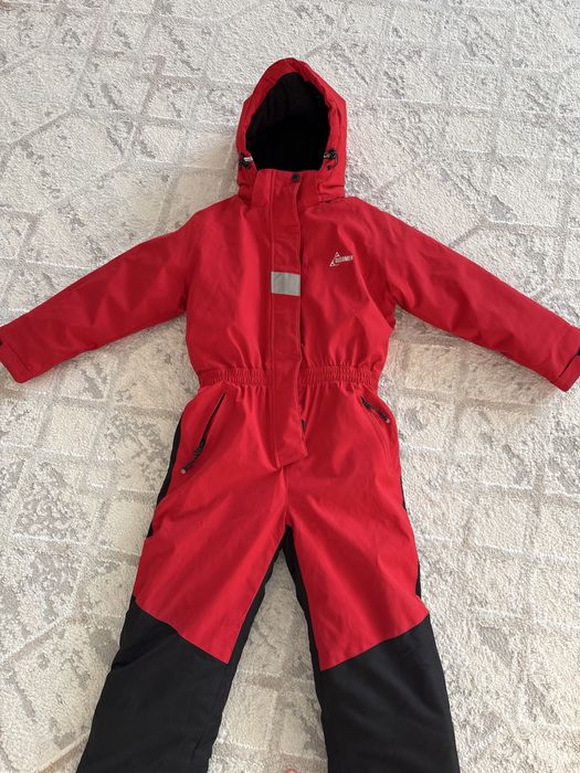 Комбинезон зимний доя девочки