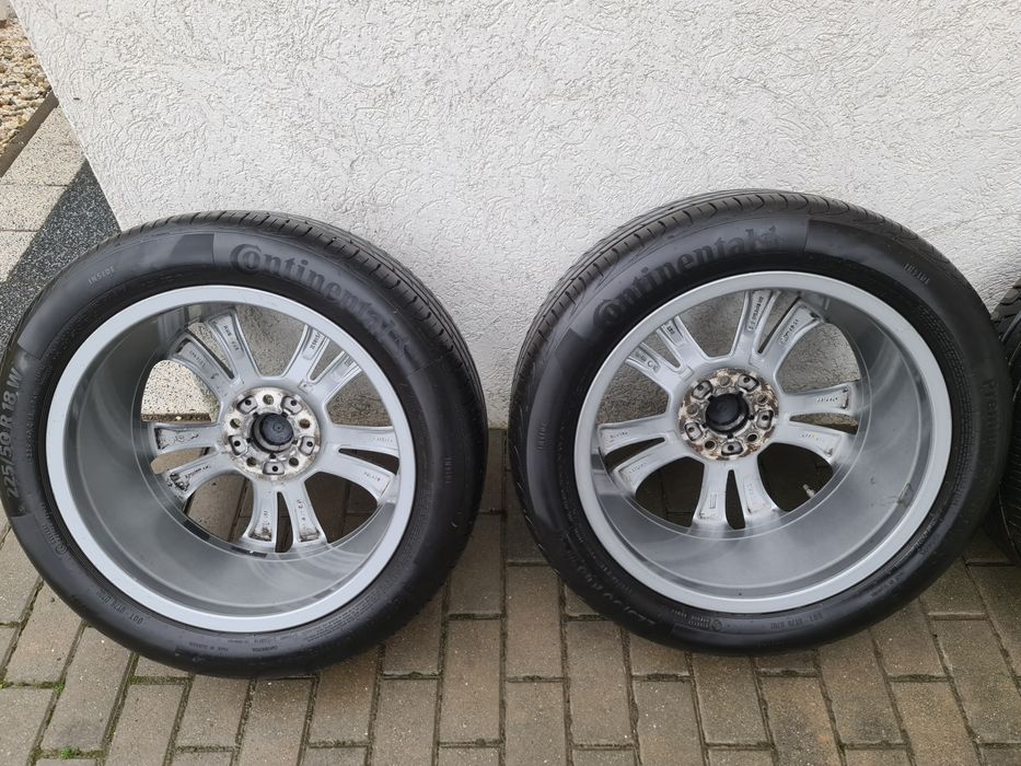 Roti BMW X1 R18 cu jante aluminiu originale si anvelope vara Conti