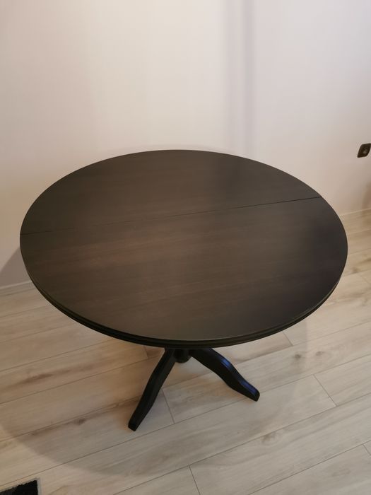 Комплект разтегаема маса + четири стола