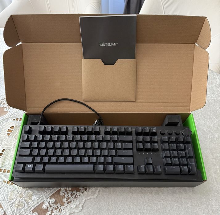 Tastatură gaming Razer Huntsman V2 Optical