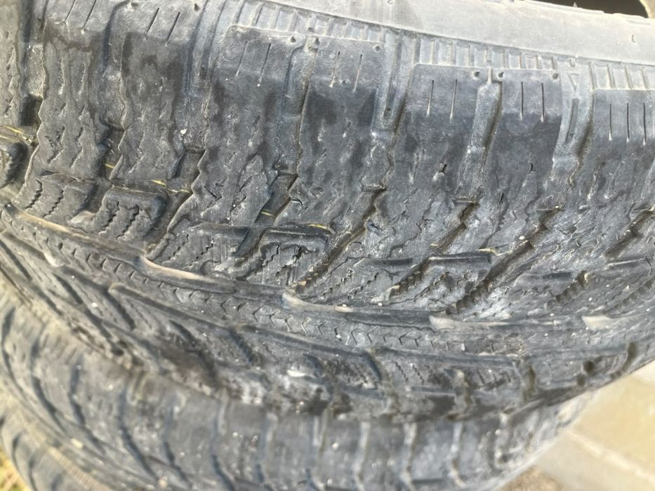 Продам резину 205/65 R16