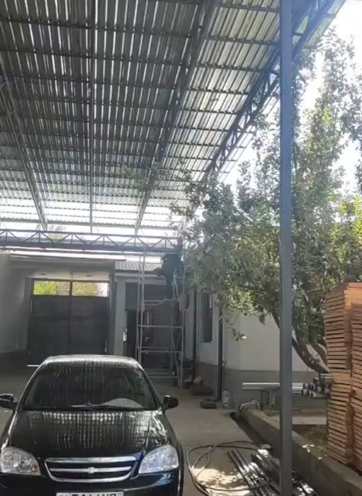 Металлический конструкции.