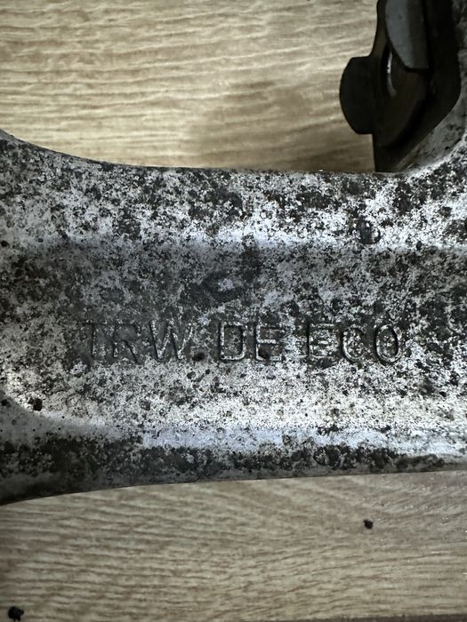 Запчасти на Ауди А8