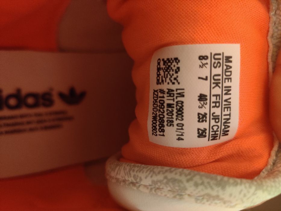 Адидас кроссовки оригинал