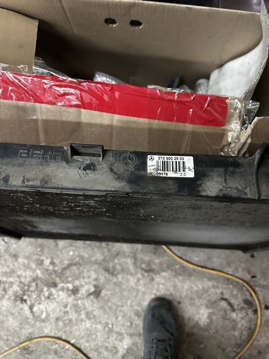 Продам радиатор и обожур винтелятора W210