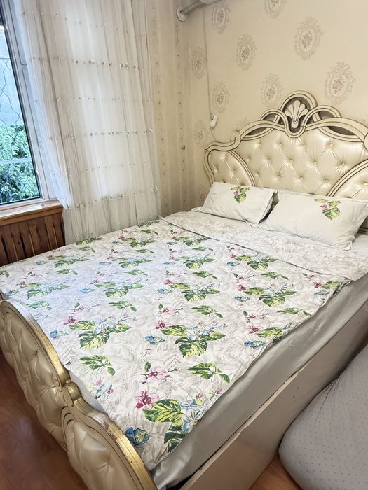 Chilonzor oxtepada. Karavat Shkaf 2 ta Tumba Kamot oynali