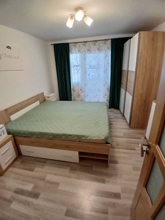 Vând apartament cu 2 camere in Vulcan/Hunedoara