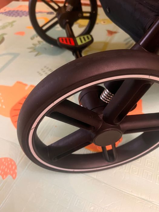 Продам коляску детскую