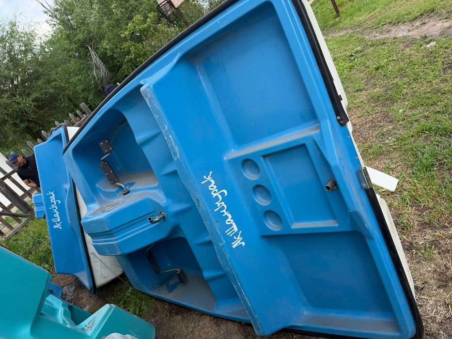 Катамаран для отдыха