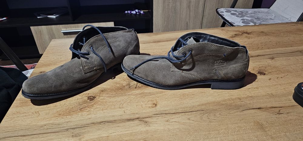 Обувки bugatti 1978