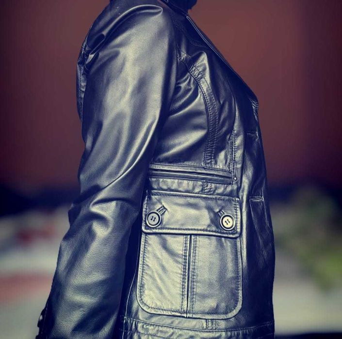 Geaca de piele neagra Stradivarius de dama