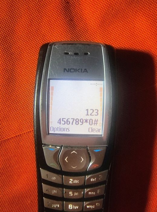 Nokia 6610i ( decodat)