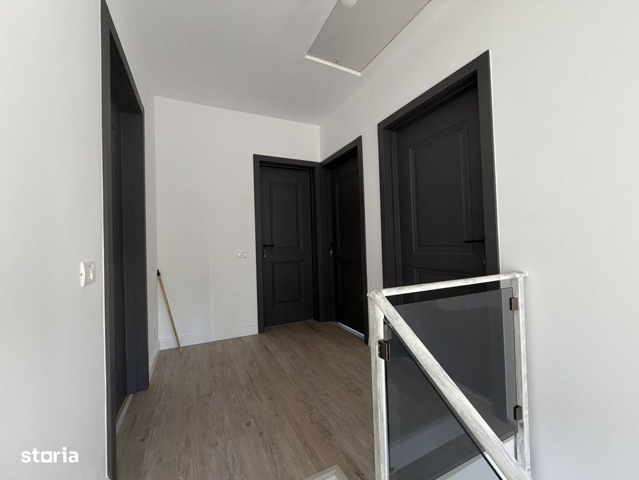 Individuala 4 Camere Mutare Imediata