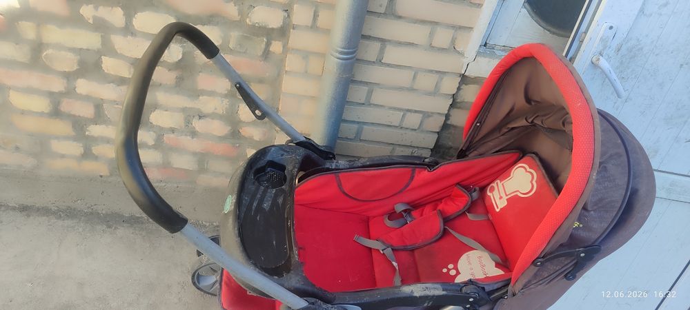 Продается коляска